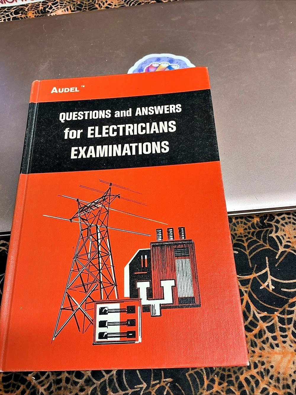 Theodore Audel & Co. Questions and Answers for Electricians Examinations. 1968